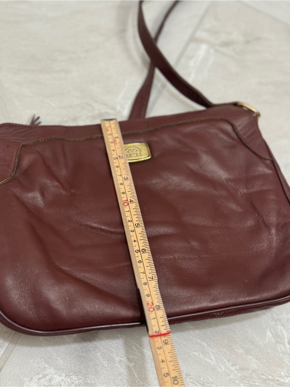 Etienne Aigner Vintage Oxblood Burgundy Shoulder Bag - Picture 12 of 12